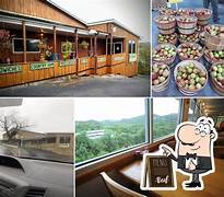 Carver's Applehouse Restaurant